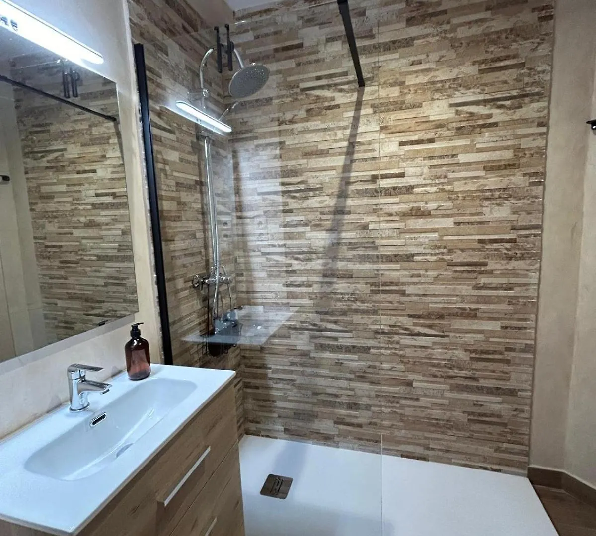 Wanderlust Loft Apartment Seville