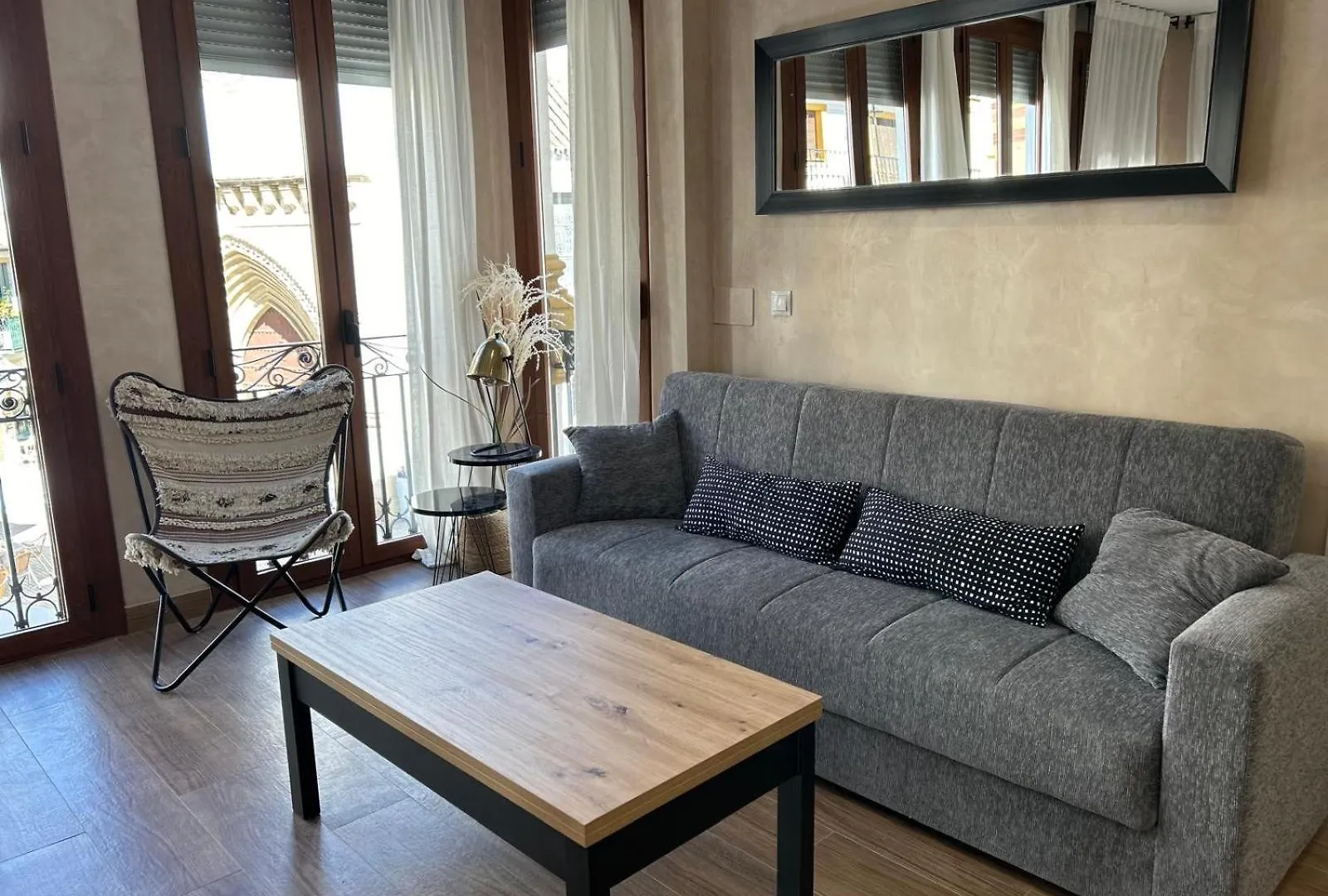 Wanderlust Loft Apartment Seville